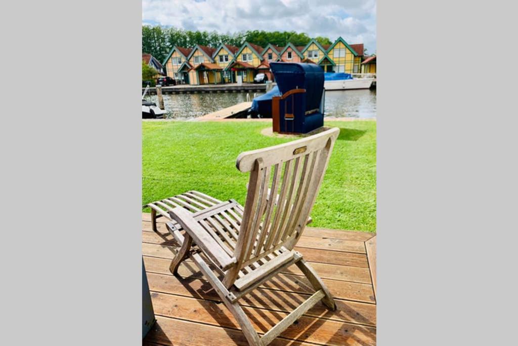 Ferienhaus Mit Bootssteg Am See In Rheinsberg Extérieur photo