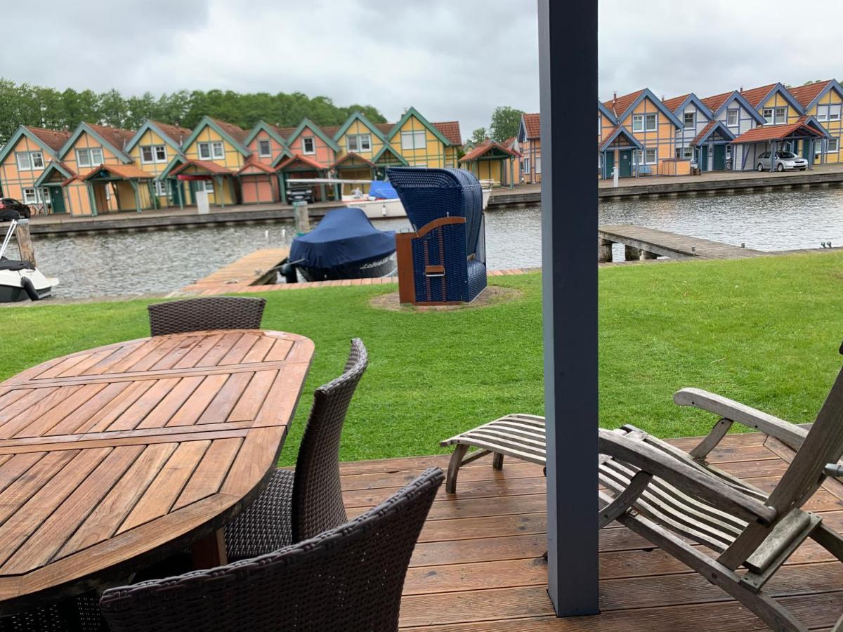 Ferienhaus Mit Bootssteg Am See In Rheinsberg Extérieur photo